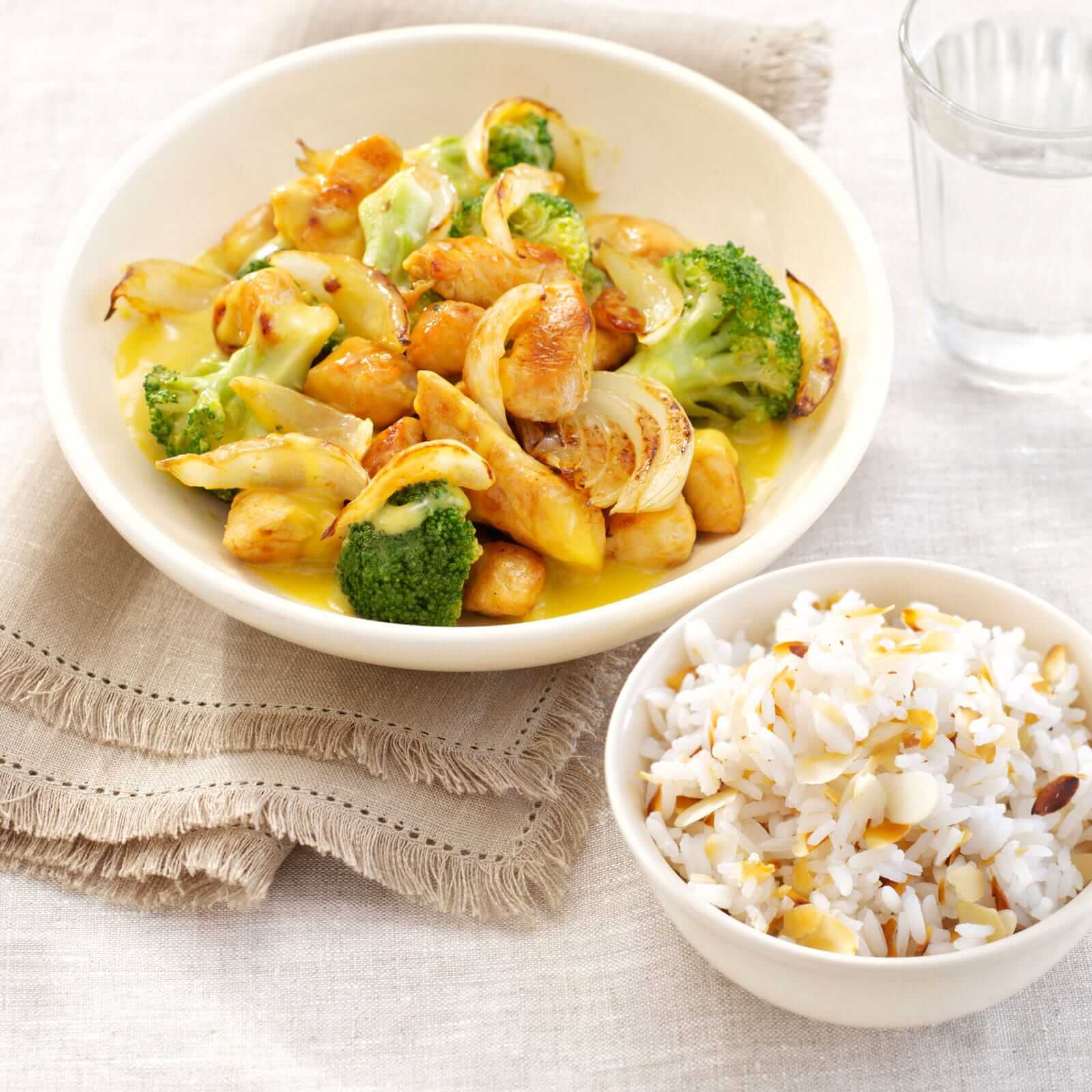 recept, kipcurry, broccoli, amandelrijst, bosto