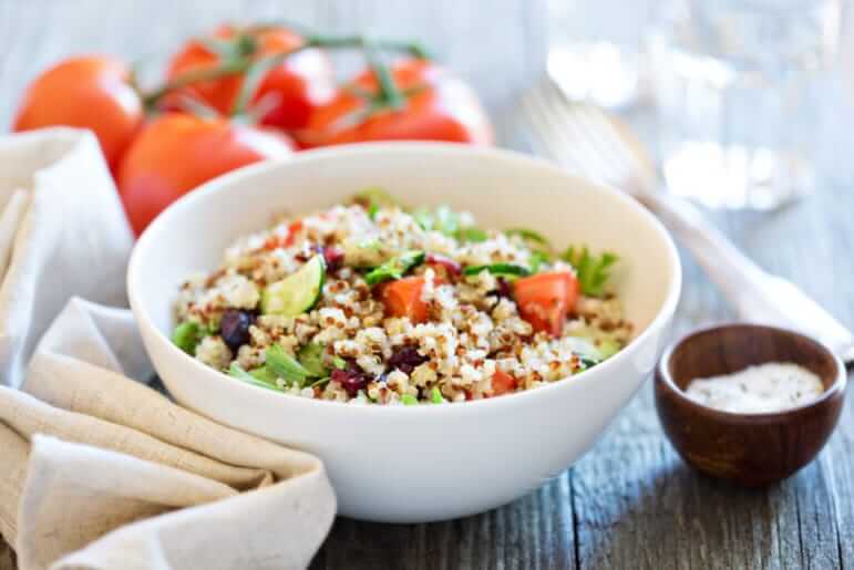 Bosto - superfood, quinoa, tomates, concombre, superaliment